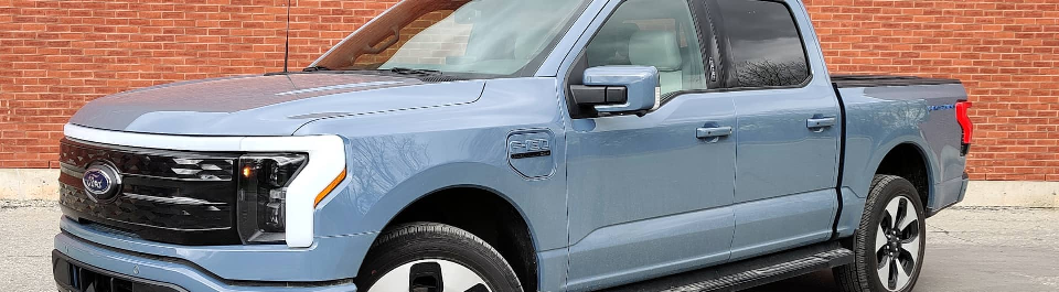 2023 ford f-150 lightning platinum